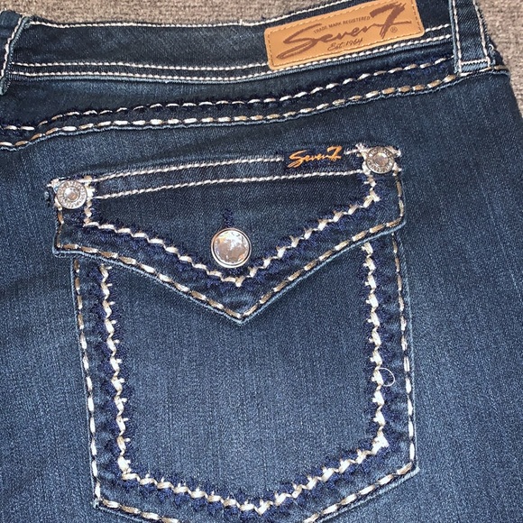 Seven7 Jeans - Picture 3 of 10